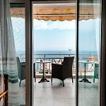 Apartment Casa Bianca μεζονέτα με θέα στη θάλασσα Néos Marmarás